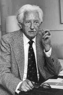 Erik Erikson's research methodology